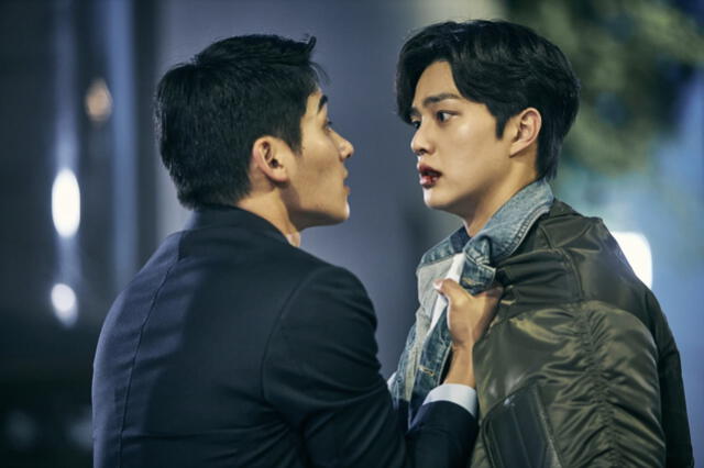 Pelea de Hyeyoung y Song Kang en Love alarm 2. Foto: Netflix