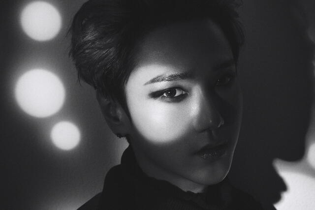 Versión "Shadow" de Yesung de Super Junior para el comeback "TIMELESS".