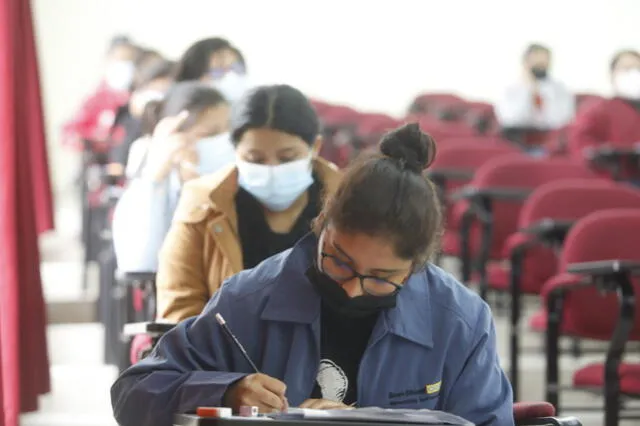Más 8.000 postulantes rindieron el examen de admisión a la Universidad Nacional Mayor de San Marcos. F