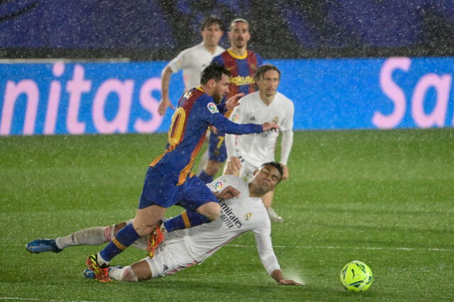 En su último encuentro con Messi en el Barcelona terminó con victoria para el Real Madrid. Foto: AFP