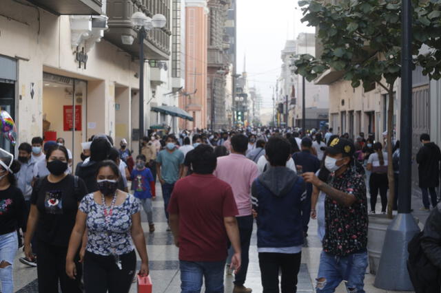 Aglomeraciones por el Día de la Madre. Foto: Carlos Félix/La República