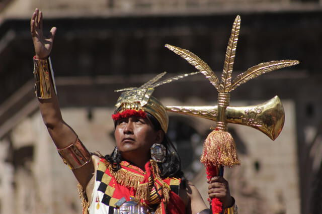 Tradicional ceremonia del Inti Raymi se celebró en Cusco [FOTOS]