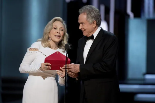 89 EDICIÓN DE LOS ÓSCAR 89 EDICIÓN DE LOS ÓSCAR