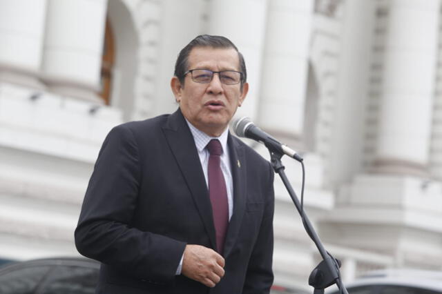 Eduardo Salhuana reiteró que APP no apoyará la iniciativa de vacancia presidencial. Fotos: Carlos Félix / GLR.