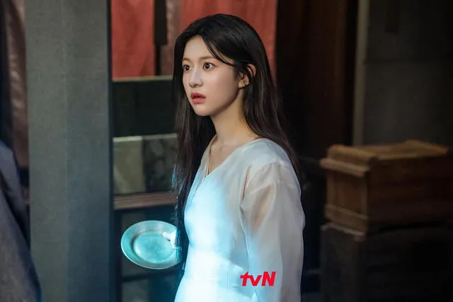 "Alquimia de almas" parte 2. Foto: tvN