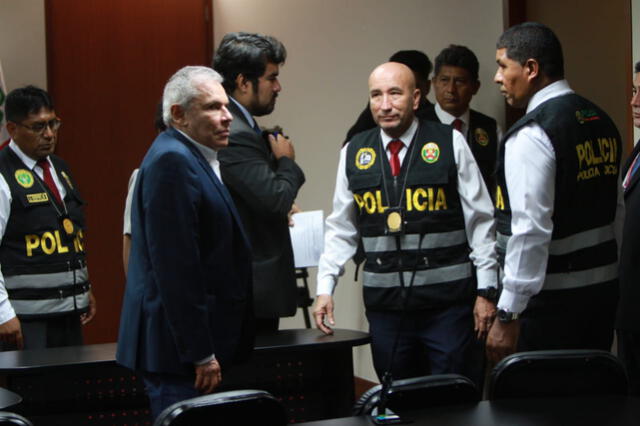 PJ dictó 24 meses de prisión preventiva contra Luis Castañeda Lossio
