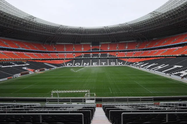 Interior del estadio Donbás-Arena