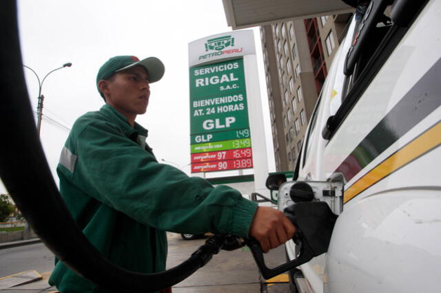 Combustibles: Consumidores pagaron un total de casi 5 millones de soles en exceso