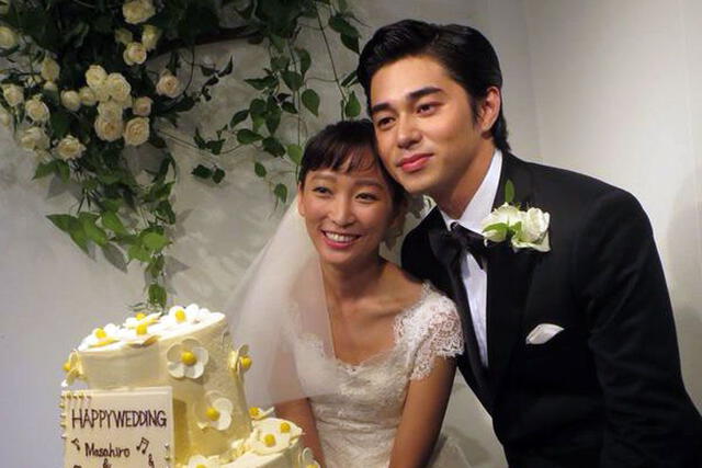 Masahiro Higashide y Anne Watanabe se casaron el 1 de enero del 2015. Crédito: Instagram