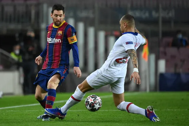 Lionel Messi y Kylian Mbappé en un partido de Champions League 2020-21. Foto: AFP