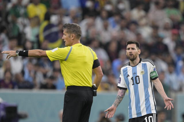 Daniele Orsato y Lionel Messi se reencuentran tras 3 partidos. Foto: AFP