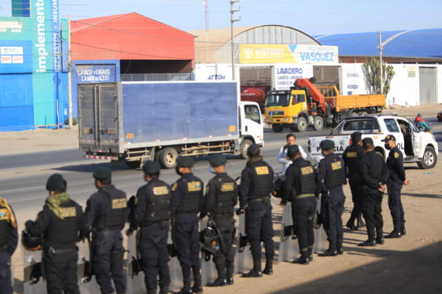 Paro de transportistas en Lambayeque