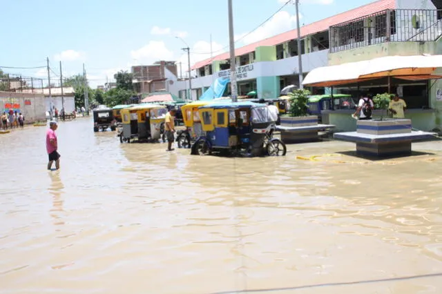 Lluvias causan desastre en Piura y ríos amenazan a la población