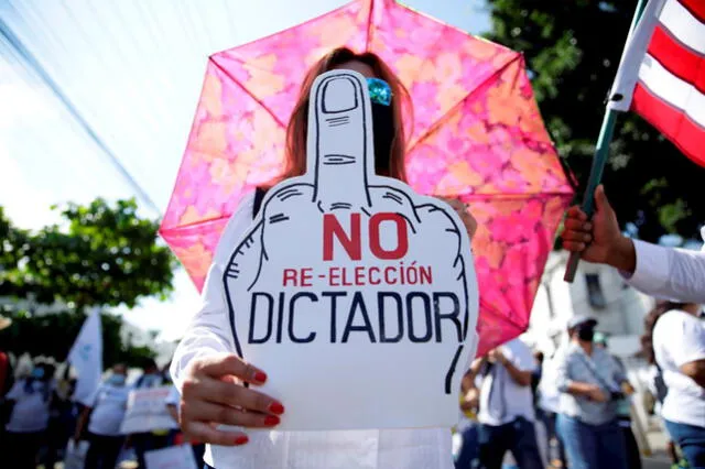 Protestas contra el Gobierno de Nayib Bukele en 2021. Foto: EFE   