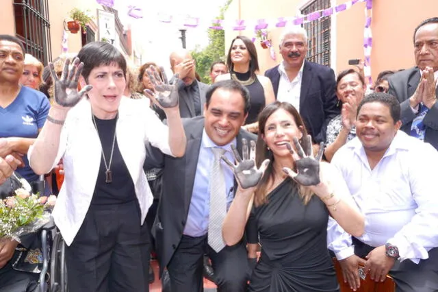 Durante la inauguración del boulevard, también estuvo presente la cantante Lucila Campos, quien murió en 2016. Foto: Soniem Perú   