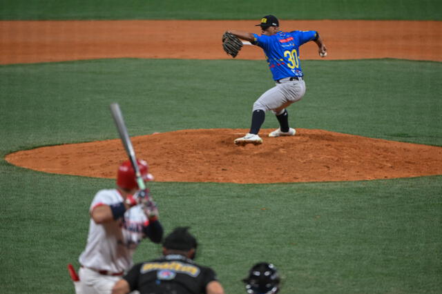 Continúa la acción en la Serie del Caribe 2023 con el encuentro entre Puerto Rico vs. Venezuela. Foto: Rodrigo Parra/AFP