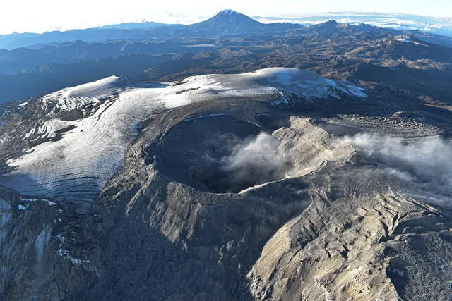 Volcán Nevado del Ruiz EN VIVO: sigue AQUÍ los últimos reportes de la actividad del volcán nevado del Ruiz hoy, martes 18 de abril | Servicio Geológico de Colombia, últimas noticias | Alerta naranja a esta hora por volcán Nevado del Ruiz en Colombia | LRTMC