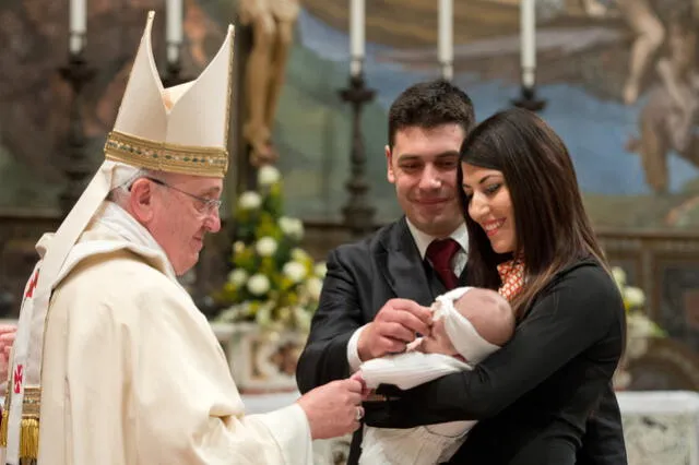  Los padrinos y madrinas cumplen un rol esencial en la vida de niños y niñas. Foto: Atlas    