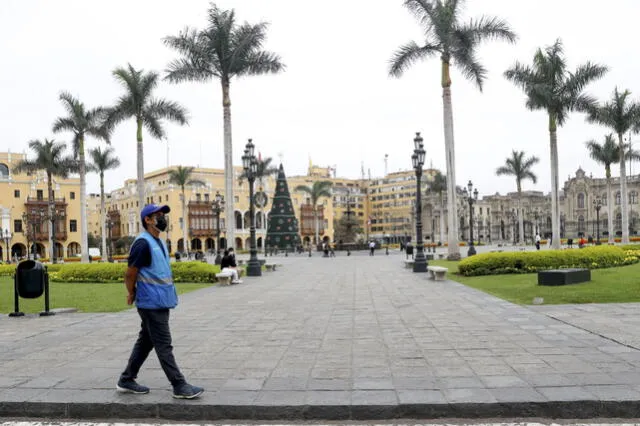  El cielo en Lima se ve gris debido al tipo de nubes que abunda en la ciudad. Foto: Andina / difusión   