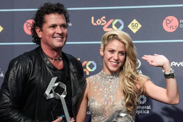 Shakira y Carlos Vives en los Premios Los 40 en 2017. Foto: El Espectador   
