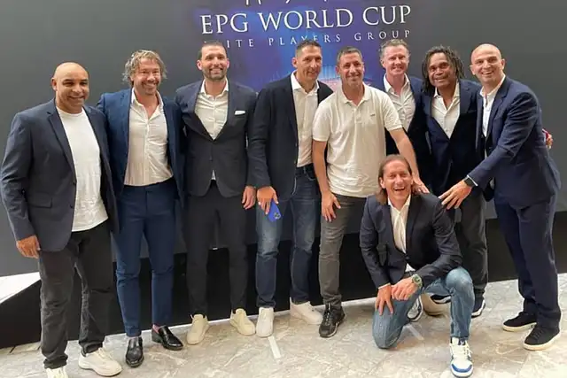 Mundial de futbolistas retirados se realizará en diciembre del 2023. Foto: Marca   