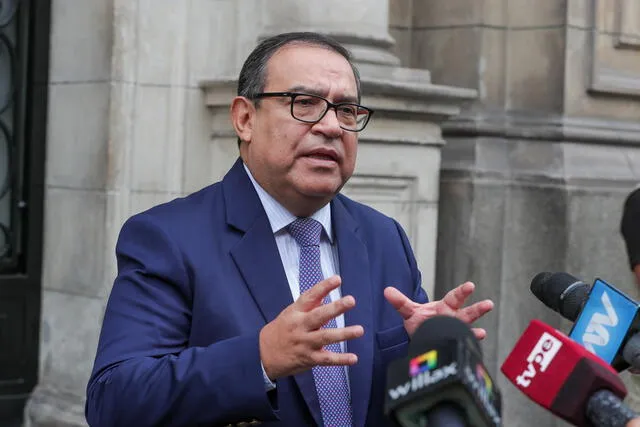  Alberto Otárola calificó de "amenazas serias" los audios diplomáticos enviados al Consulado de Perú en México. Foto: PCM<br>   