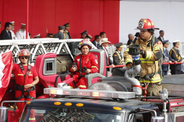 bomberos, fiestas patrias