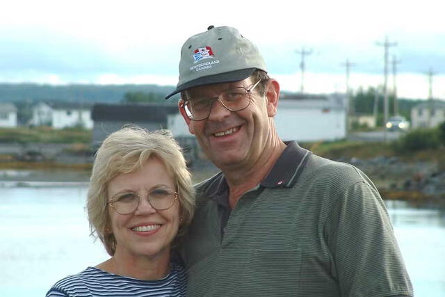 Nick y Diane Marson se casaron tras conocerse en Gander. Foto: archivo de Nick and Diane Marson   