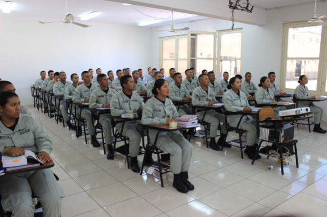 Curso de agentes penitenciarios. Foto: Andina   