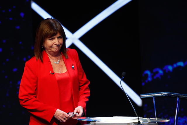  Bullrich fue más agresiva durante el segundo debate preelectoral para convencer a los indecisos. Foto: EFE    