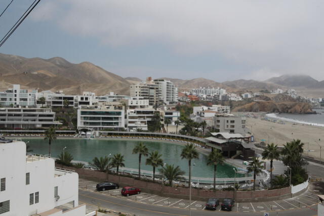 Unua de las principales actividades económicas de Santa María del Mar es el turismo. Foto: Andina   