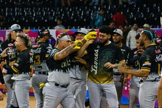 Leones del Caracas vs Navegantes del Magallanes EN VIVO