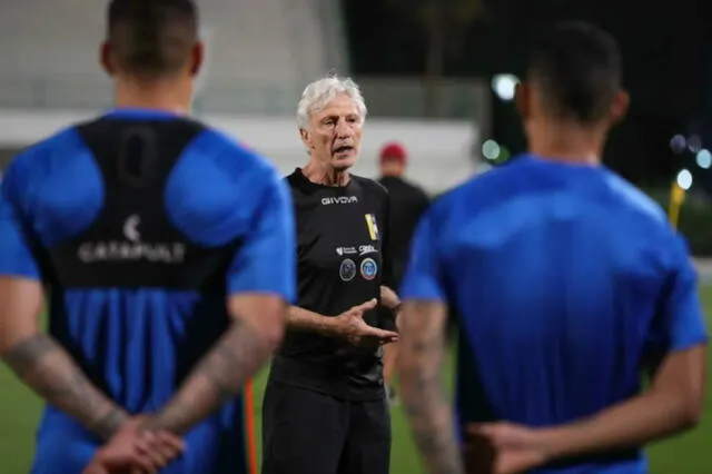 Pékerman dirigió a 3 selecciones en Sudamérica. Foto: FVF   