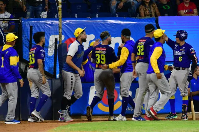 Navegantes del Magallanes vs Caribes de Anzoátegui EN VIVO