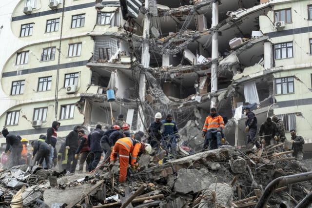  La mala condición de las edificaciones en Turquía y Siria ha generado tal nivel de catástrofe. Foto: EFE<br>    