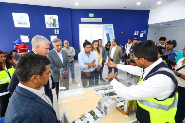 Presentan maqueta de Los Parques de San Juan. Foto: Municipalidad de San Juan de Lurigancho.   