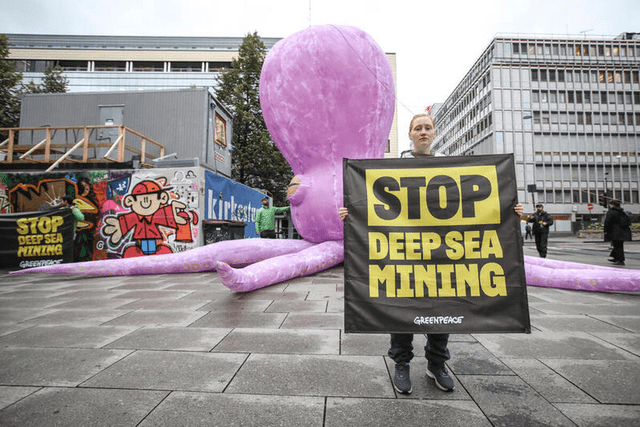 Diversas protestas se han presentado en contra del proyecto de ley aprobado en Noruega. Foto: Greenpeace 
