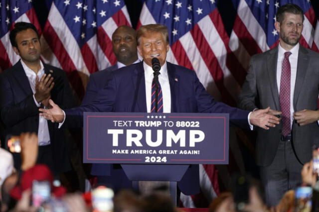 Trump realiza su campaña presidencial en medio su aparición en los juzgados en Estados Unidos. Foto: AFP   