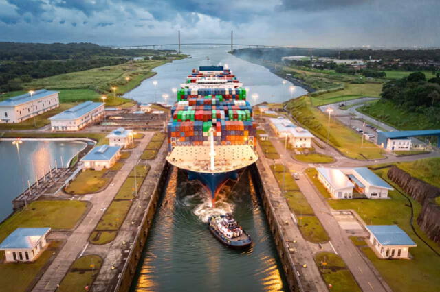La construcción del canal de Panamá fue iniciada por ingenieros franceses en 1880 y finalizada por los Estados Unidos en 1914, cobró miles de vidas y representó un desafío sin precedentes a la naturaleza. Foto: CTL   