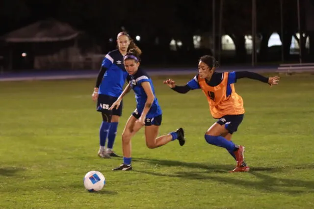 El Salvador intentará arruinarle su cometido de clasificar a cuartos de final al elenco guaraní. Foto: LaSelecta_SLV/X   