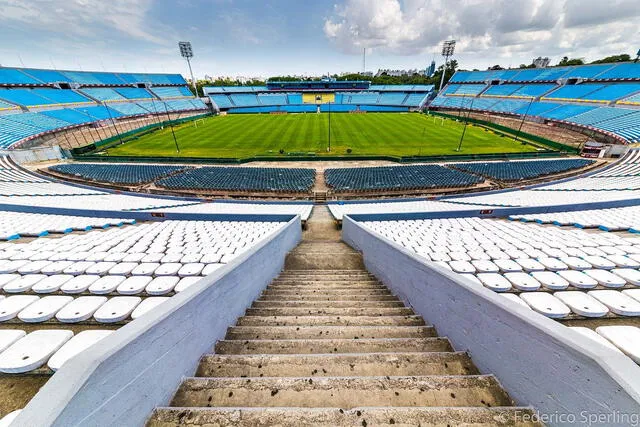 El estadio Centenario tiene la capacidad de albergar a más de 60.000 espectadores. Foto: Tripadvisor   