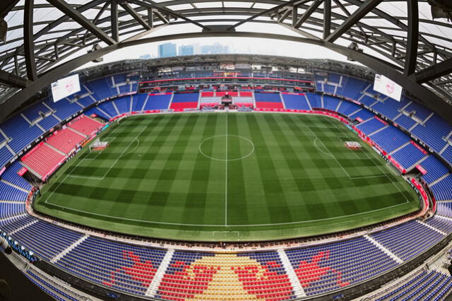 El recinto tiene capacidad para más de 25.000 espectadores. Foto: Red Bull Arena 