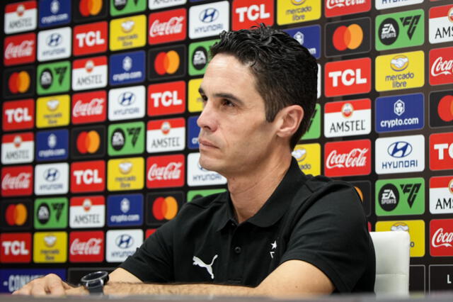  Josep Alcácer afronta su primera experiencia en el fútbol sudamericano. Foto: LDU.   