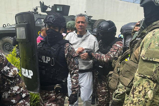 La OEA sugirió a Ecuador y México iniciar un diálogo y tomar medidas inmediatas para solucionar este conflicto de manera constructiva. Foto: AFP   