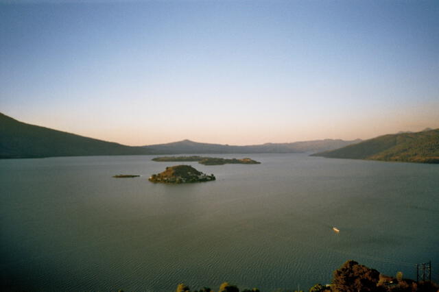 Así lucía el Lago de Pátzcuaro hace dos años. Foto: X   