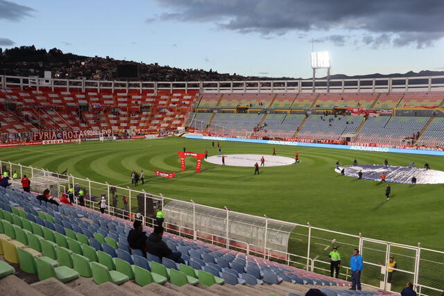 El estadio Inca Garcilaso de la Vega se ubica a más de 3.000 metros sobre el nivel del mar. Foto: Cienciano   