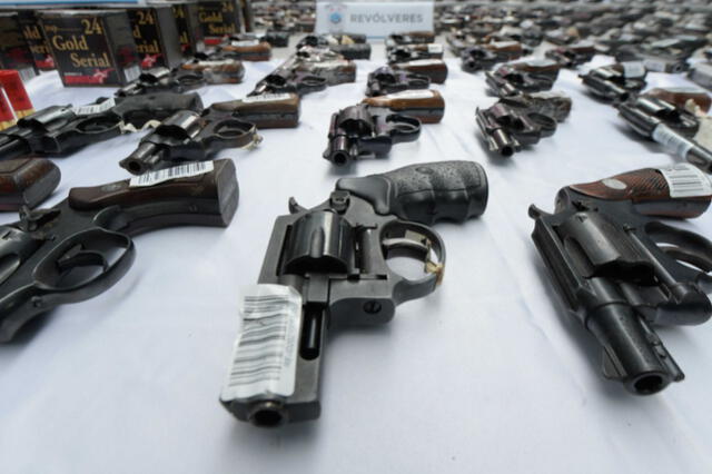  Advierten que uso de armas de fuego podría generar incremento de las mismas en el mercado negro. Foto: Andina   