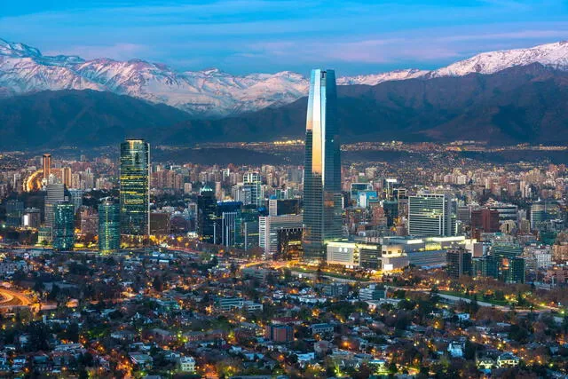  Santiago de Chile es la principal capital chilena. Foto: Chile Travel<br>    