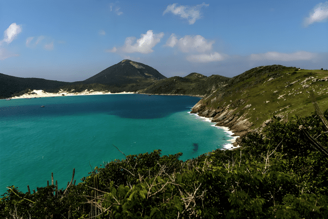 Brasil se consolida como el único país sudamericano en tener una de sus playas, Ipanema, reconocida entre las cinco mejores del mundo en 2024. Foto: Tripadvisor   