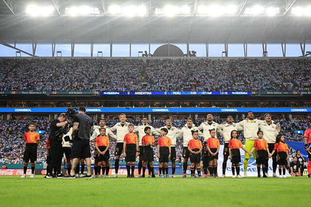  La selección peruana previo a su duelo ante Argentina. Foto: La Bicolor   